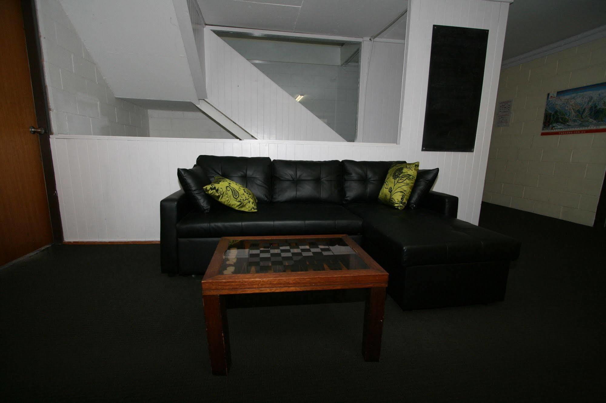 Chalet จินดาไบน์ ภายนอก รูปภาพ